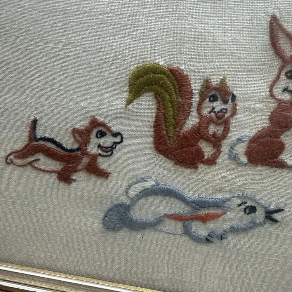 Vintage Framed Snow White And Friends Crewel Embroidery - Disney 22